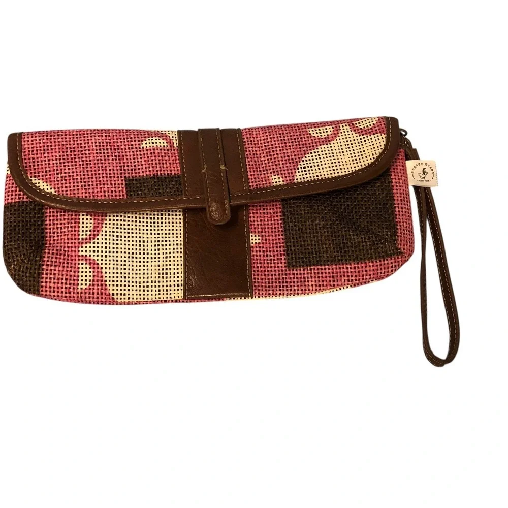 Engage Green by Lauren Mccann‎ Clutch Wristlet Pink Beige Floral Leather Trim